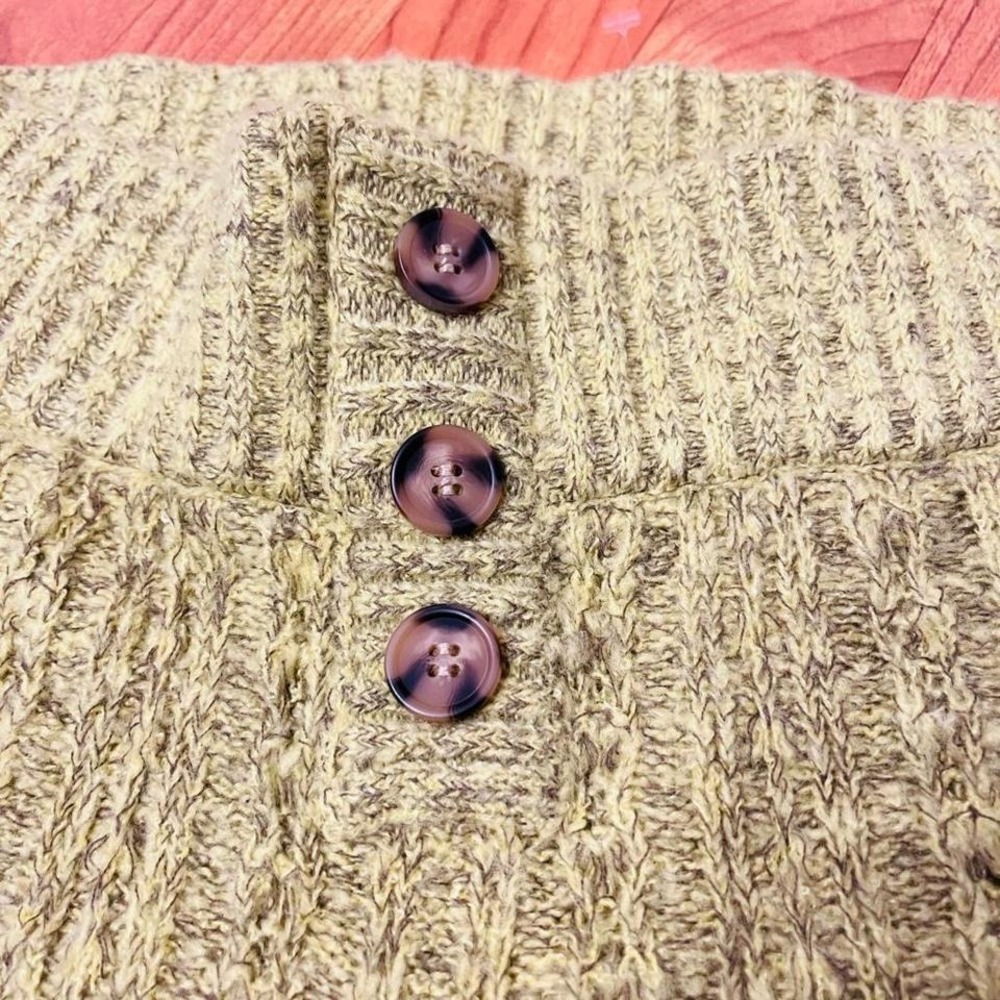 Out From Under Lime Knit Shorts Button Front High Rise M - Picture 3 of 5